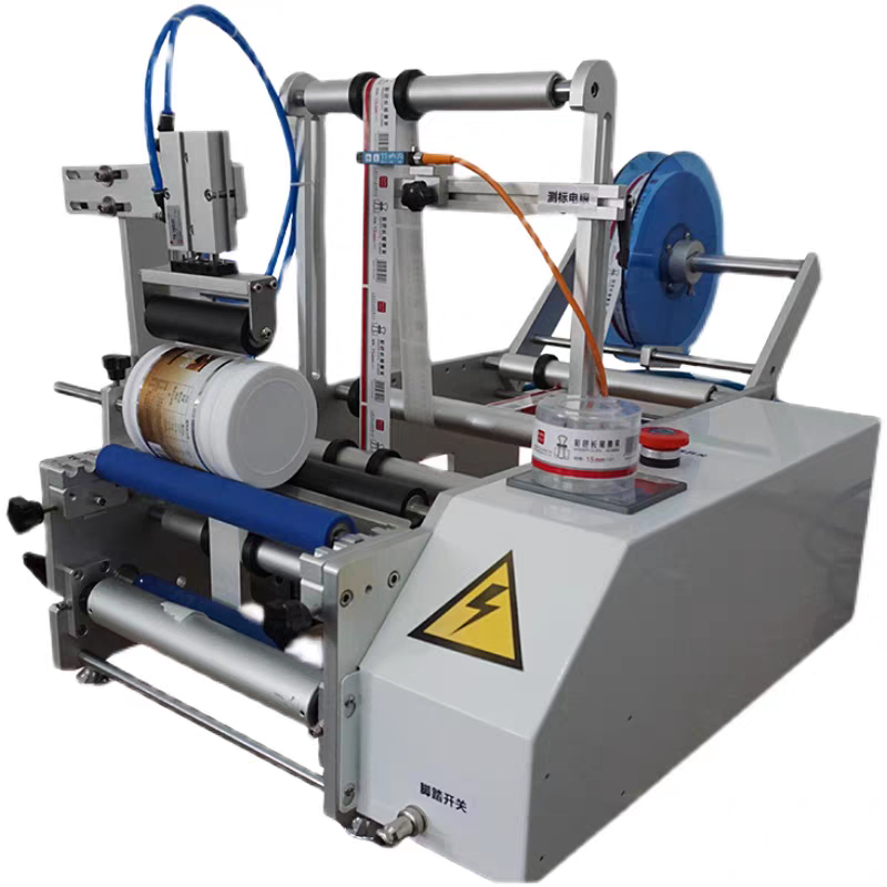 Etichettatrice per lattine di  - Wine To Beer recensione e prezzo
