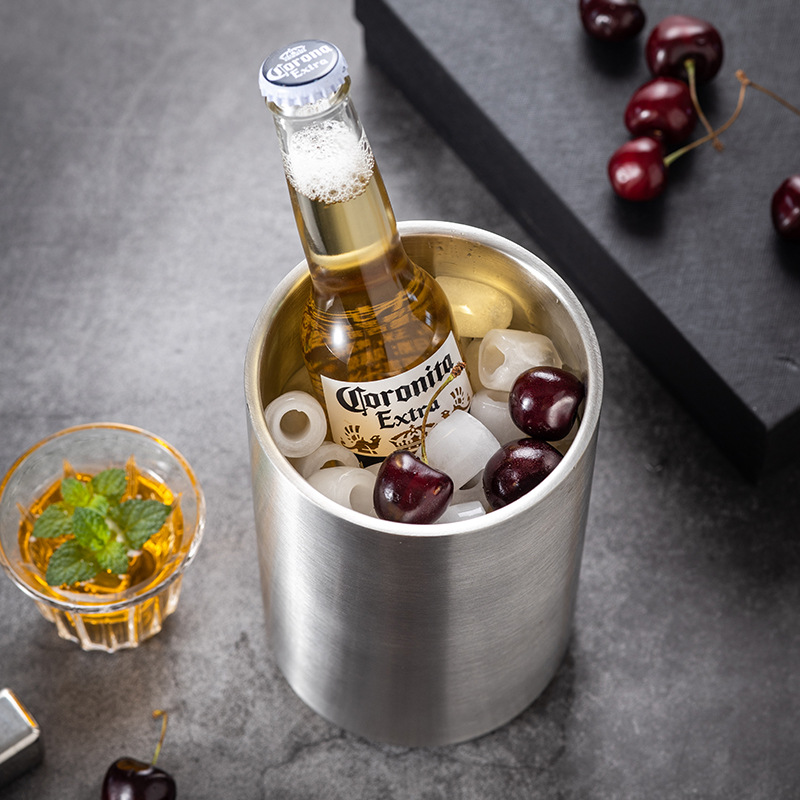 Raffreddatore per vino da tavo - Ice Bucket Silver recensione e prezzo